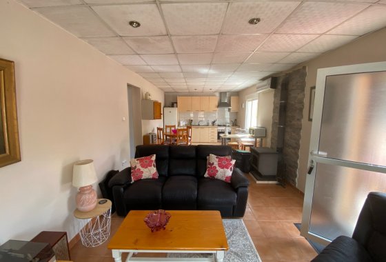 Reventa - Villa - Sax