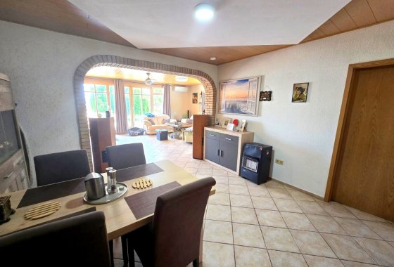 Wiederverkauf - Villa - Salinas