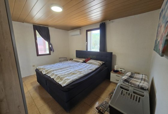 Wiederverkauf - Villa - Salinas