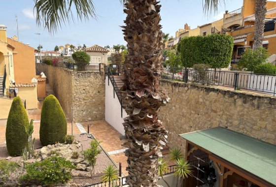 Resale - Apartment - Algorfa
