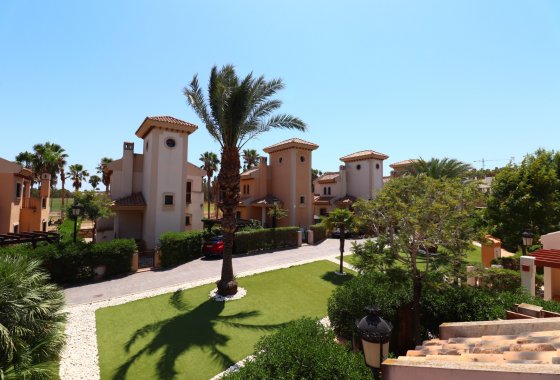 Resale - Villa - Algorfa - La Finca Golf Resort