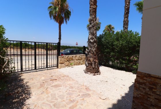 Resale - Villa - Algorfa - La Finca Golf Resort