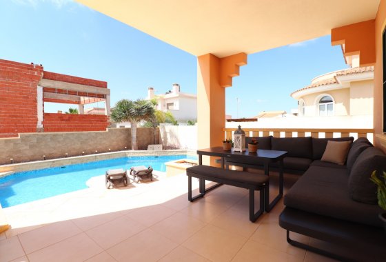 Resale - Villa - Ciudad Quesada - La Fiesta