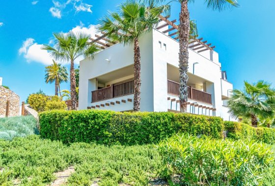 Resale - Apartment - Las Colinas Golf Resort