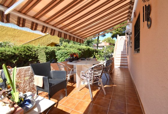 Resale - Villa - Orihuela Costa - Los Balcones