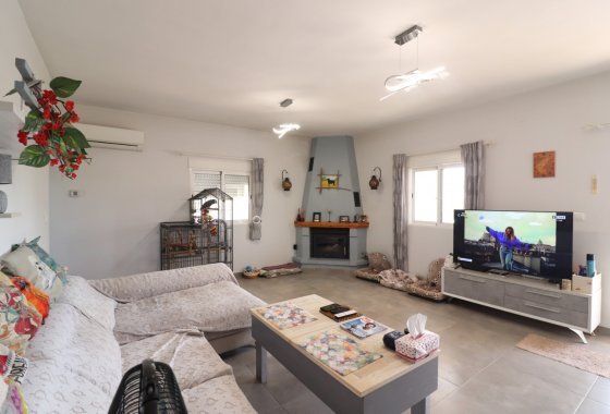 Resale - Country House - Orihuela - La Campaneta