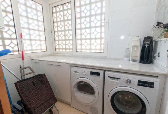 Resale - Apartment - Torrevieja - Playa Del Cura