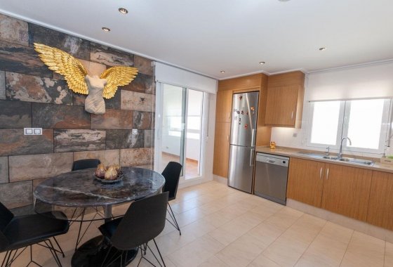 Resale - Apartment - Orihuela Costa - Los Dolses