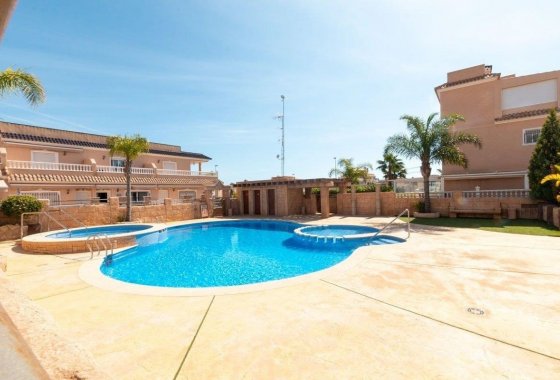 Resale - Apartment - Orihuela Costa - Los Dolses