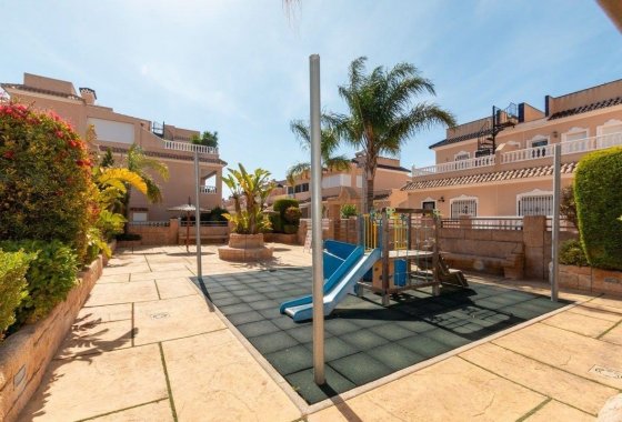 Resale - Apartment - Orihuela Costa - Los Dolses
