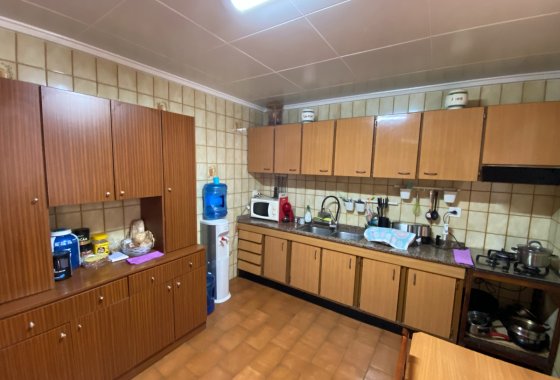 Resale - Apartment - Sax