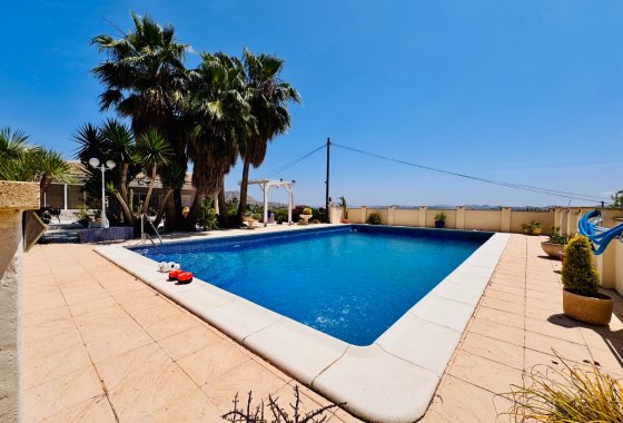 Wiederverkauf - Villa - Aspe