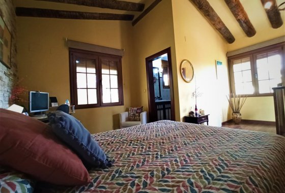 Resale - Country House - Novelda