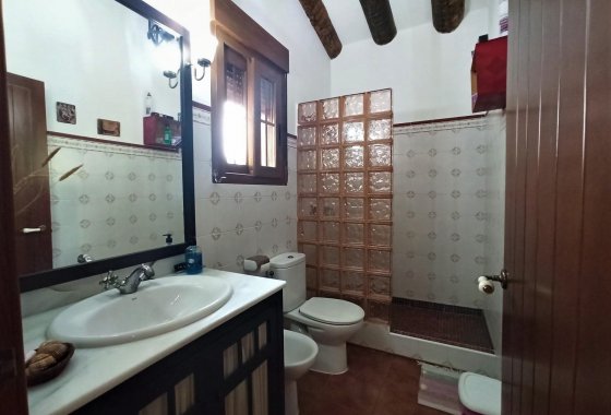 Resale - Country House - Novelda