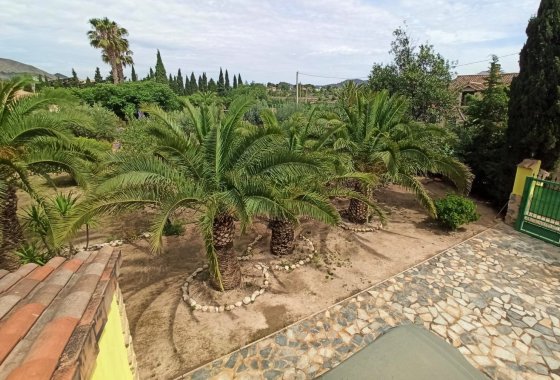 Resale - Country House - Novelda