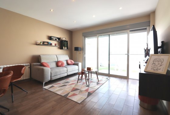 Resale - Villa - Daya Vieja - Daya Vieja - Town