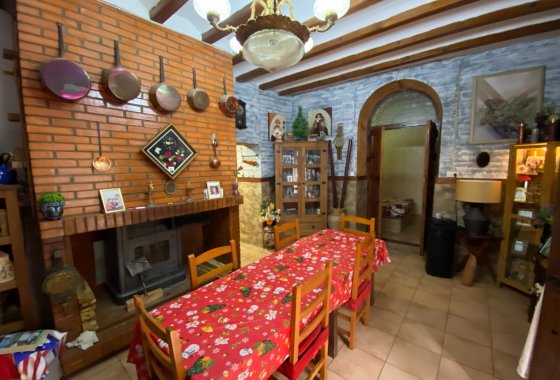 Wiederverkauf - Country House - Sax