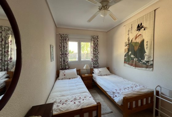 Resale - Villa - Sax