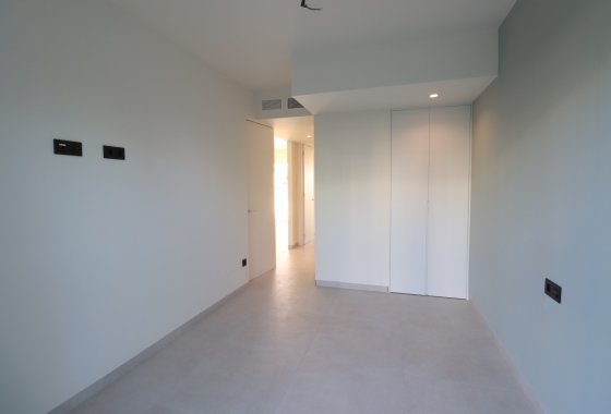 Resale - Apartment - Guardamar del Segura - El Raso
