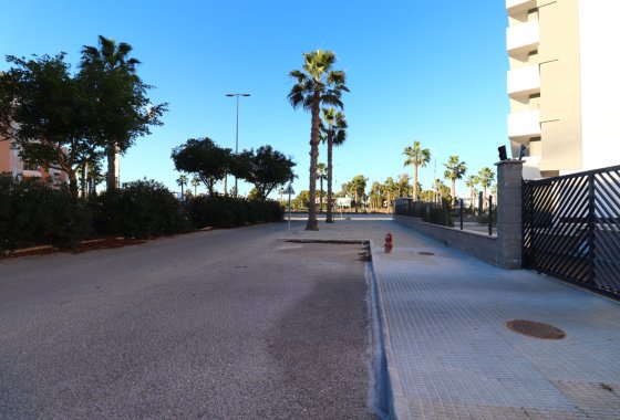 Resale - Apartment - Guardamar del Segura - El Raso