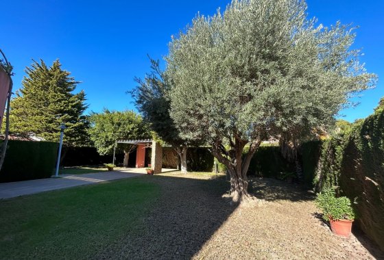 Resale - Villa - Orihuela Costa - Dehesa de campoamor