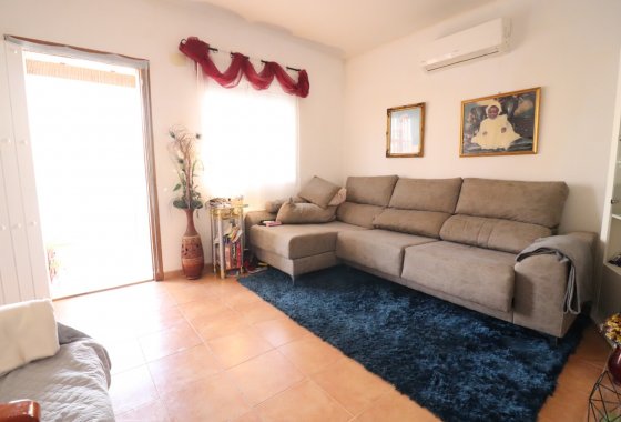 Resale - Villa - Algorfa - Montebello
