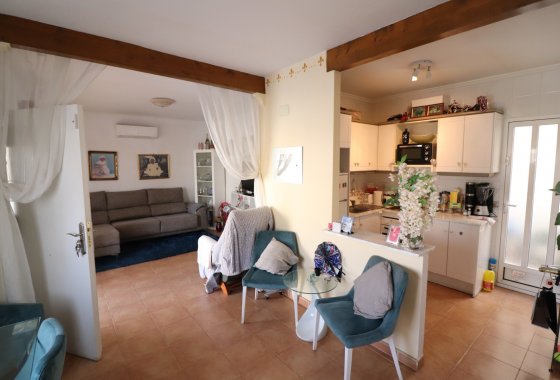 Resale - Villa - Algorfa - Montebello