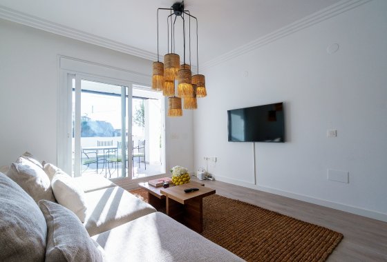 Resale - Apartment - Benahavis - La Quinta