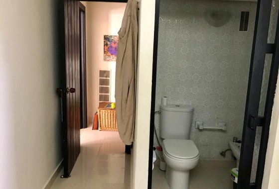 Resale - Apartment - Marbella - Puerto Banús