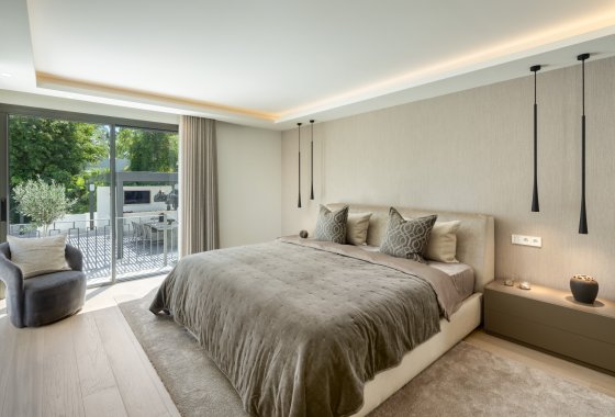 Resale - Villa - Marbella - Nueva Andalucía