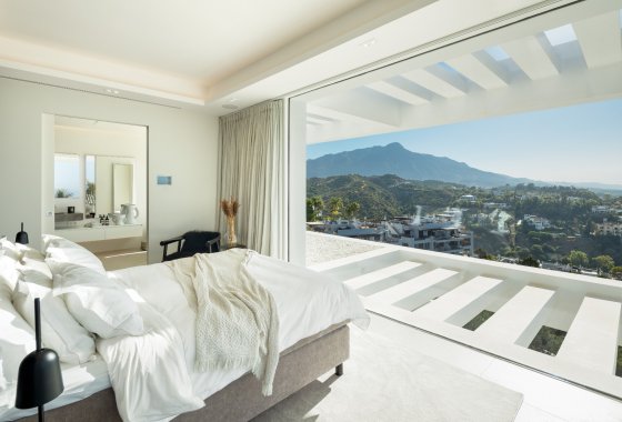 Resale - Villa - Benahavis - La Quinta