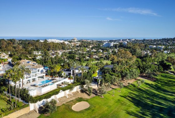 Resale - Villa - Marbella - Los Naranjos de Marbella