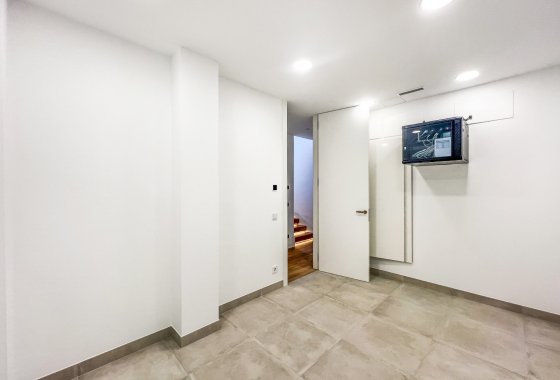 Resale - Villa - Marbella - Golden Mile