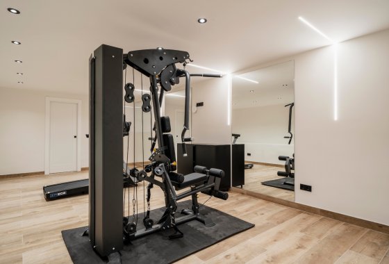 Resale - Villa - Marbella - Nagueles