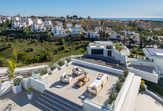 Resale - Villa - Estepona - Selwo