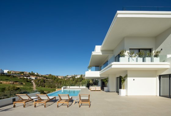 Resale - Villa - Estepona - Selwo