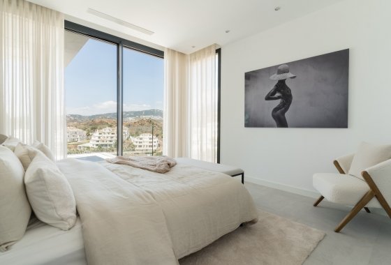 Resale - Villa - Marbella - Nueva Andalucía