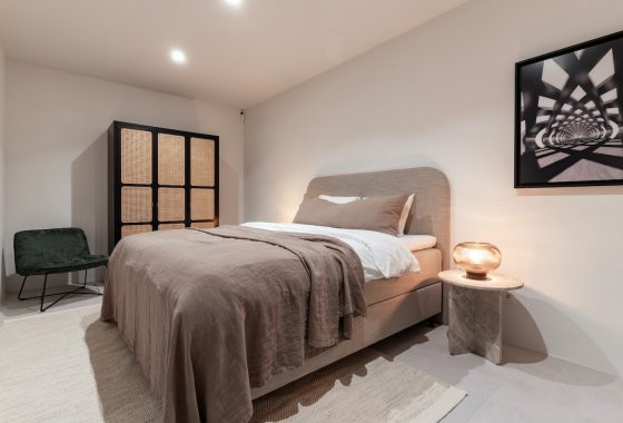 Resale - Villa - Marbella - Nueva Andalucía