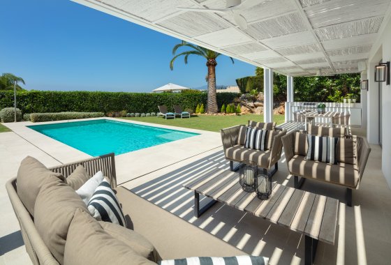 Resale - Villa - Marbella - Nueva Andalucía