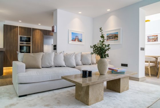 Resale - Villa - Marbella - Nueva Andalucía