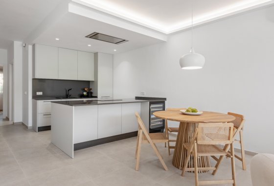 Resale - Townhouse - Marbella - Nueva Andalucía