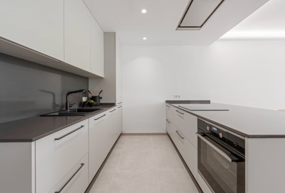 Resale - Townhouse - Marbella - Nueva Andalucía