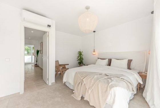 Resale - Townhouse - Marbella - Nueva Andalucía