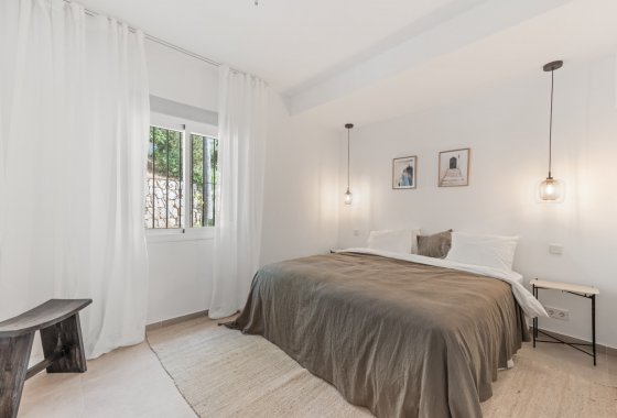 Resale - Townhouse - Marbella - Nueva Andalucía