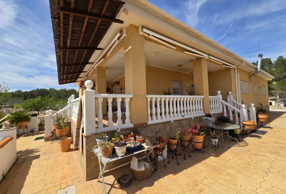 Wiederverkauf - Villa - Sax