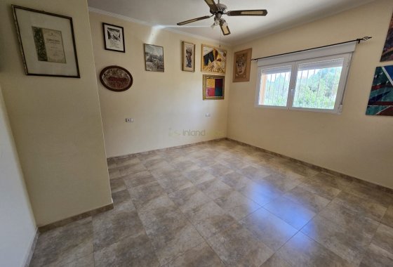 Wiederverkauf - Villa - Sax