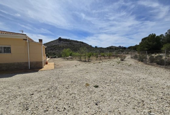 Wiederverkauf - Villa - Sax