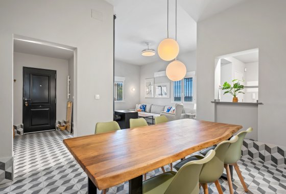 Reventa - Villa - Elche