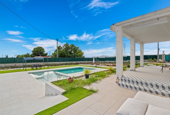 Reventa - Villa - Elche