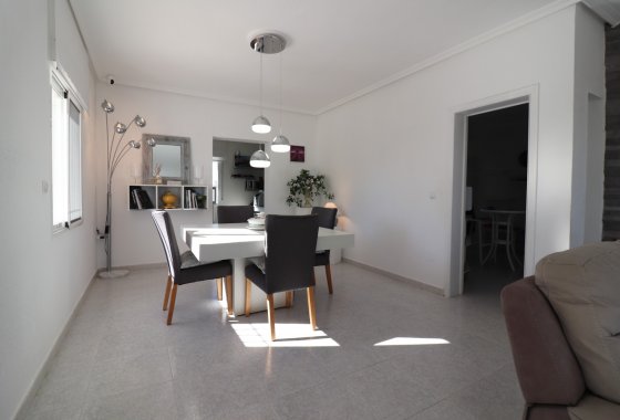 Resale - Villa - Algorfa - Lomas de La Juliana